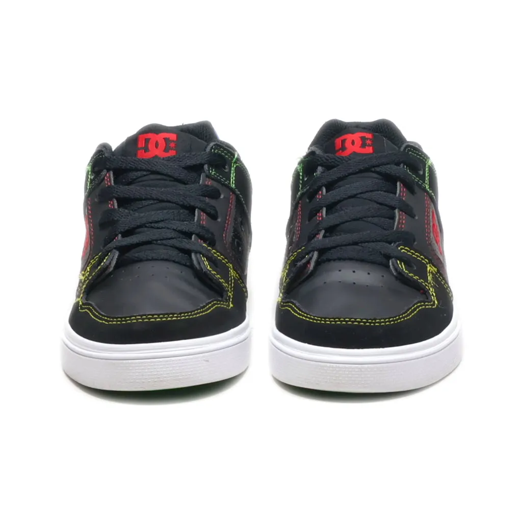 Dc Shoes Pure Skate Low-Top Sneakers Leather Black Colour For Women