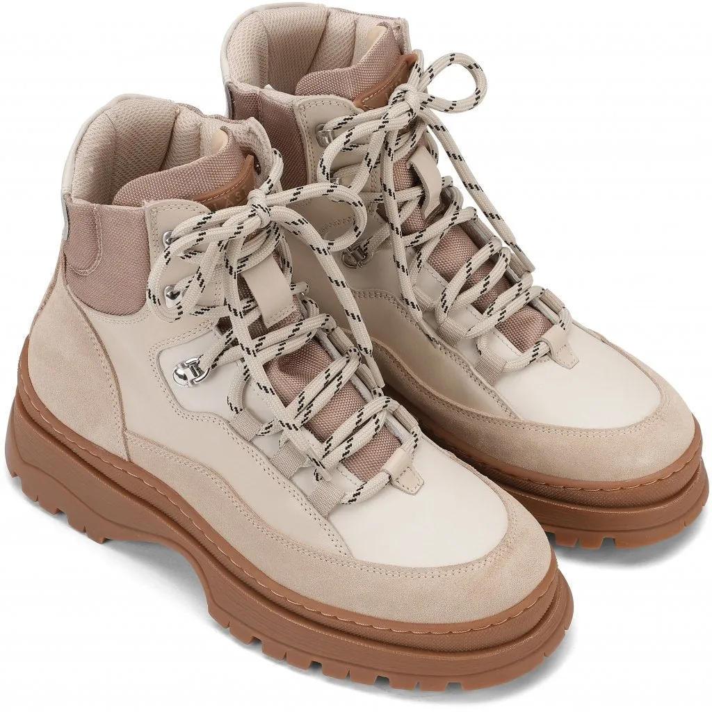 Downhill Boots Beige