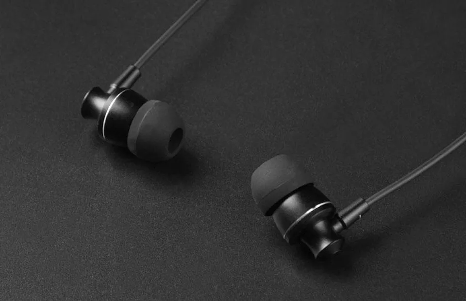 M3 Metal Earbuds with Microphone