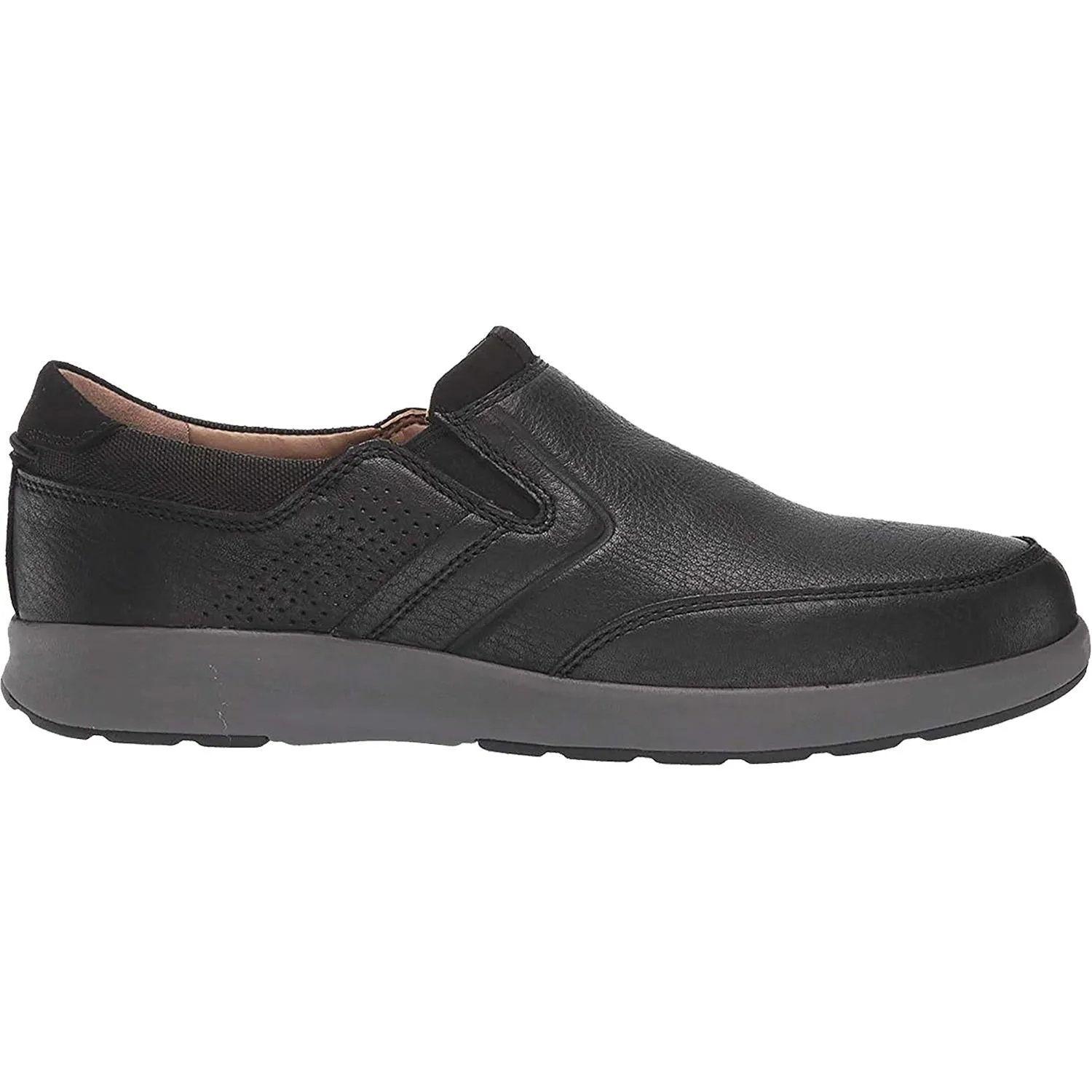 Men's Clarks Un Trail Step Black Leather Black Leather