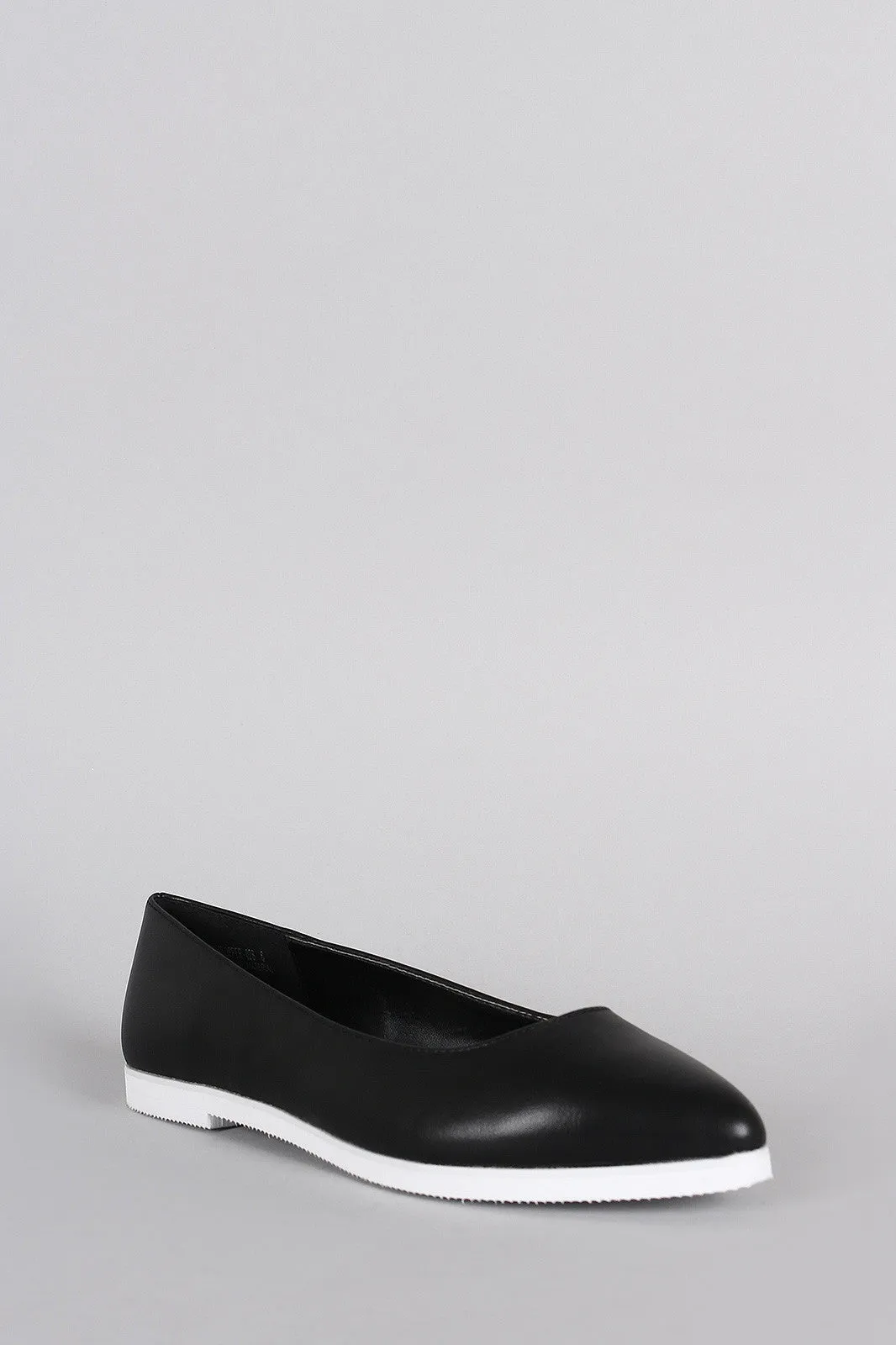 Pointy Toe Contrast Sole Slip On Loafer Flat