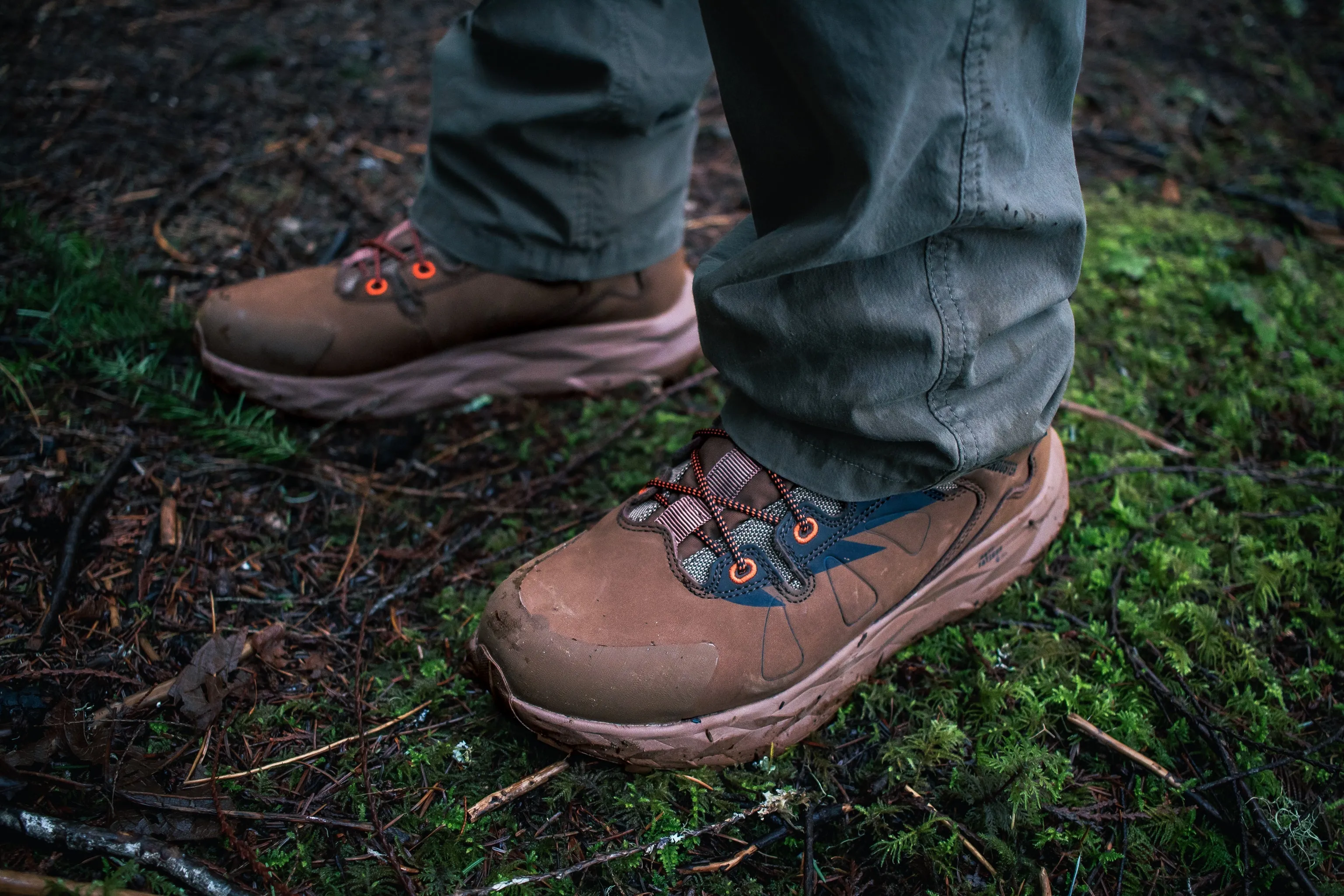 ROCKROOSTER Farmington Brown 6 Inch Waterproof Hiking Boots with VIBRAM® Outsole  OC21031